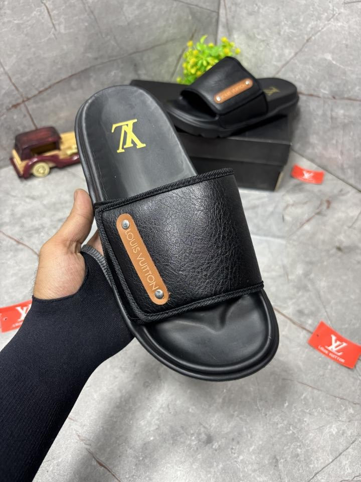 LOUIS VUITTON PREMIUM ARTICAL BLACK 1130