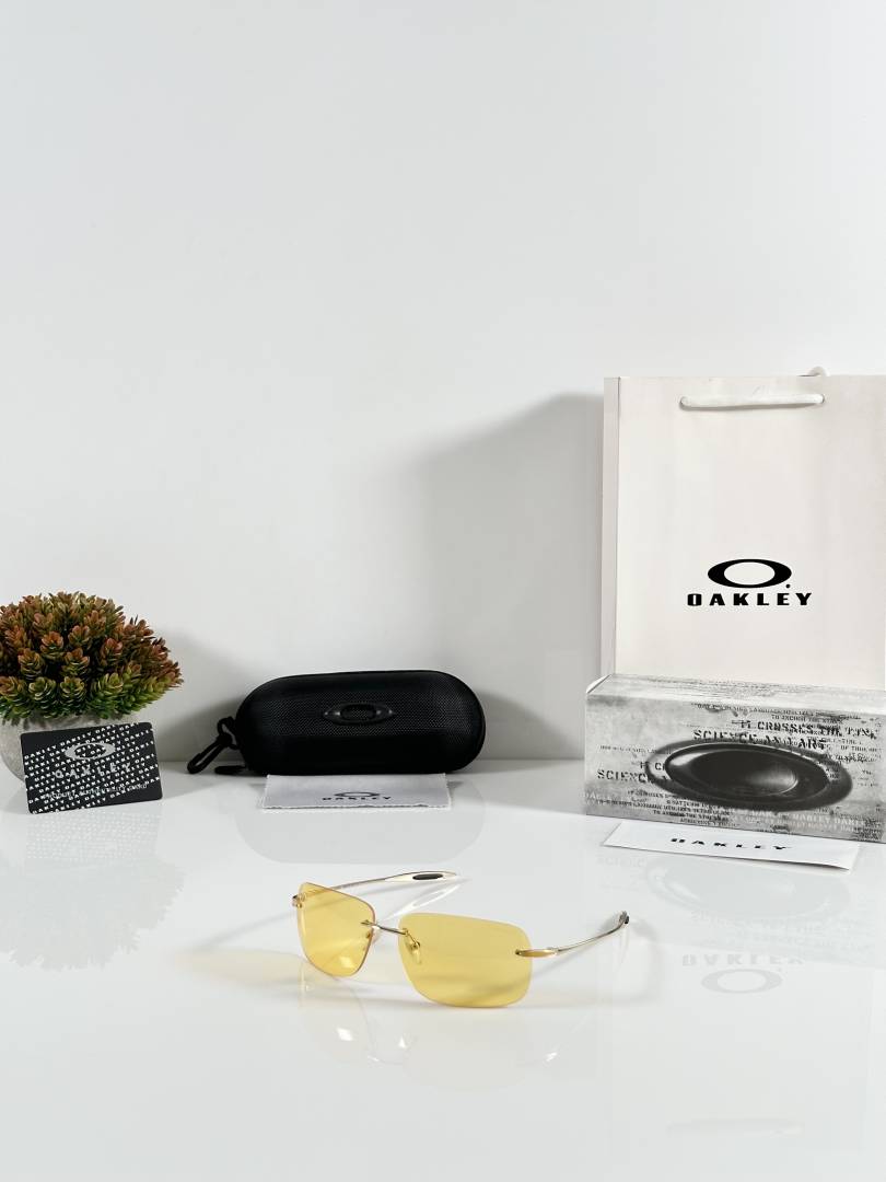 Oakley 0221 Gold Yellow