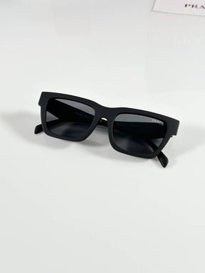 Prada 06 Black