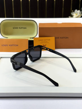 Louis vuitton YH121 black