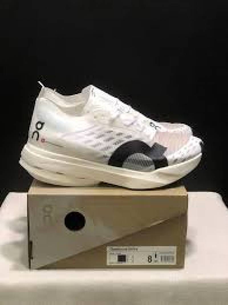 On running Cloudboom Strike white