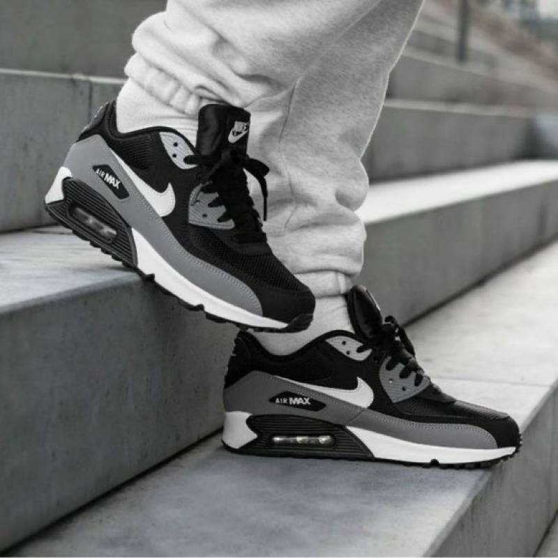 Nik.e Airmax 90 Essential Black Heavy Quality