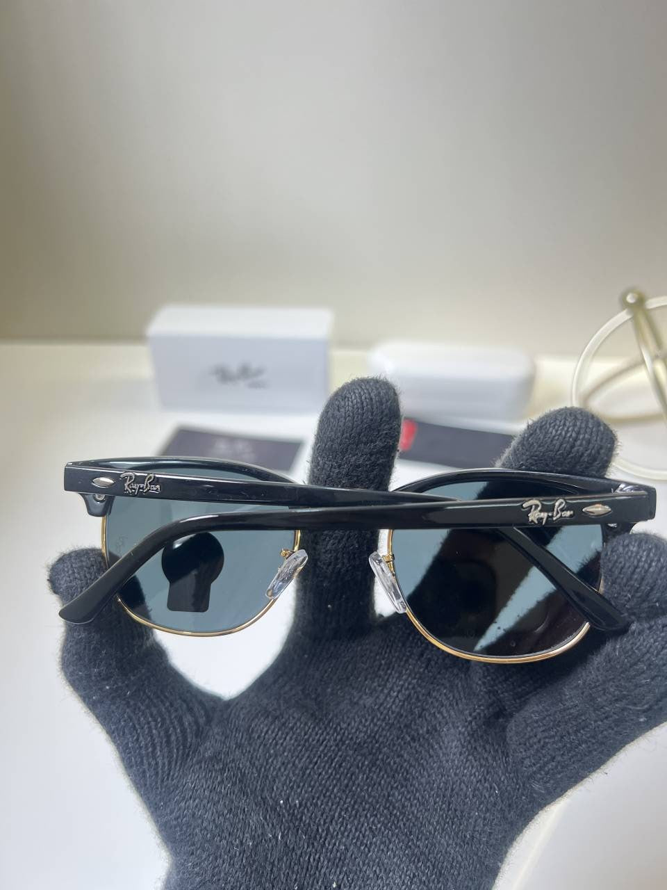 Rayban 3016 black gold clubmaster