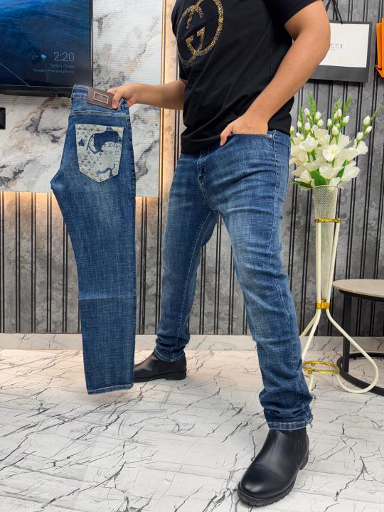 LOUIS VUITTON IMPORTED ARTICLE DENIM JEANS MR129