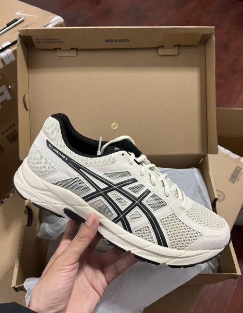 Asic s gel contend 4 marathon running sneakers cream
