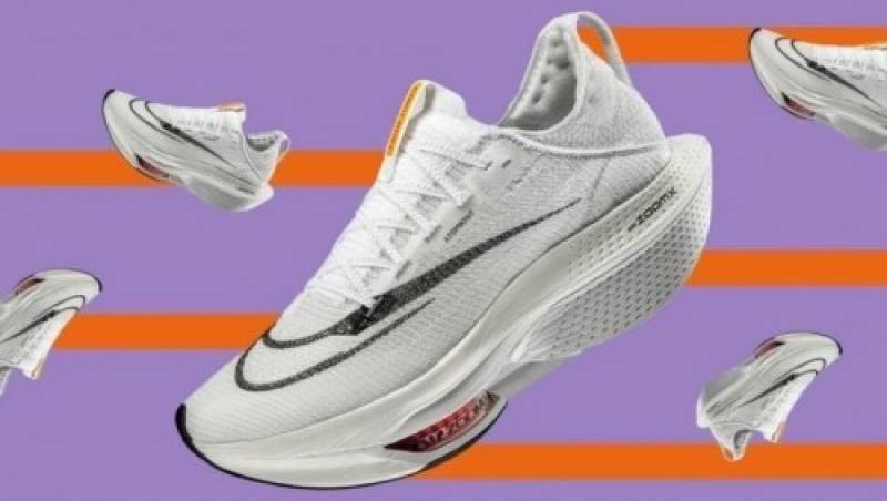 Nikkee zoom x alphafly next 2 white prototype