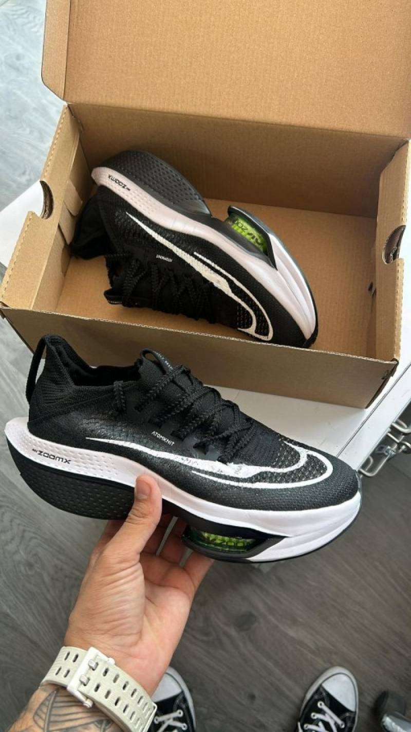 zoom x alphafly next 2 black prototype