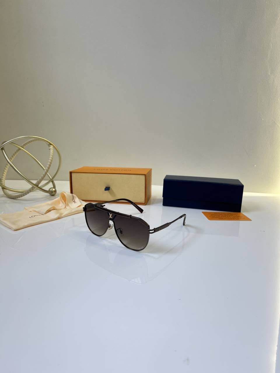 Louis vuittion 22295 brown