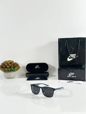 Nike 810 Blue Black