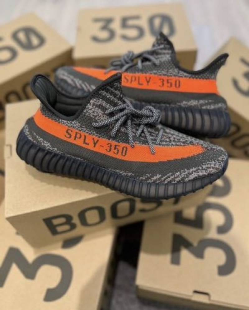 Adida s Yeezy 350 v2 carbon beluga semi ua with full kit