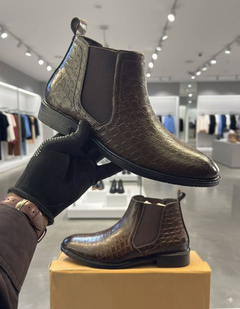 ZAR A BROWN LONG SHOES