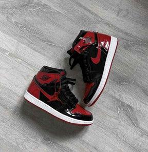 Air Jordan 1 Retro High OG Patent Bred