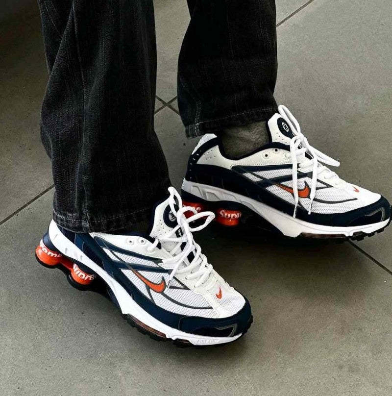 supreme X nikee R4 shox Navy red