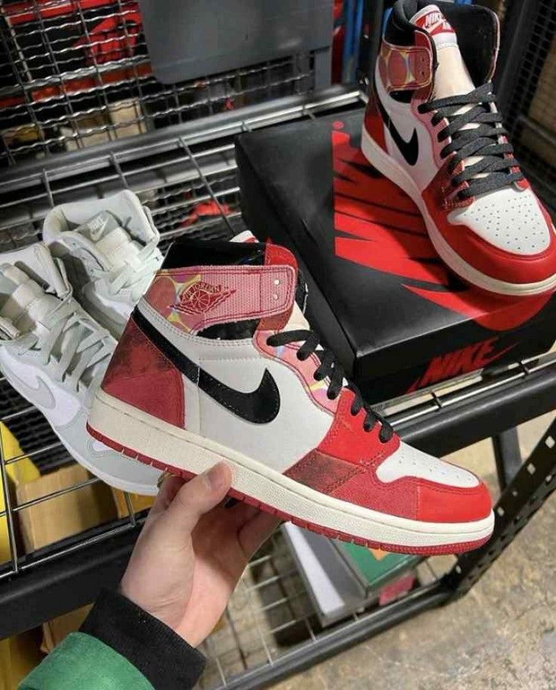 Air Jordan 1 Across the Spider Verse Heavy Glow Quality fix