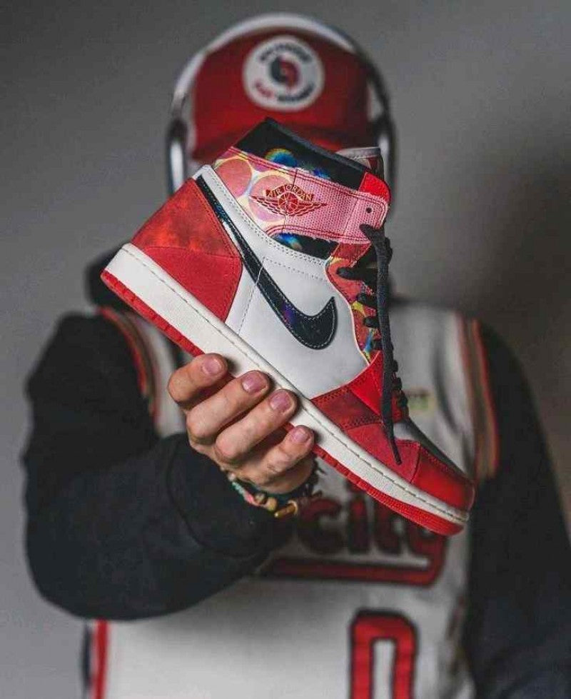 Air Jordan 1 Across the Spider Verse Heavy Glow Quality fix