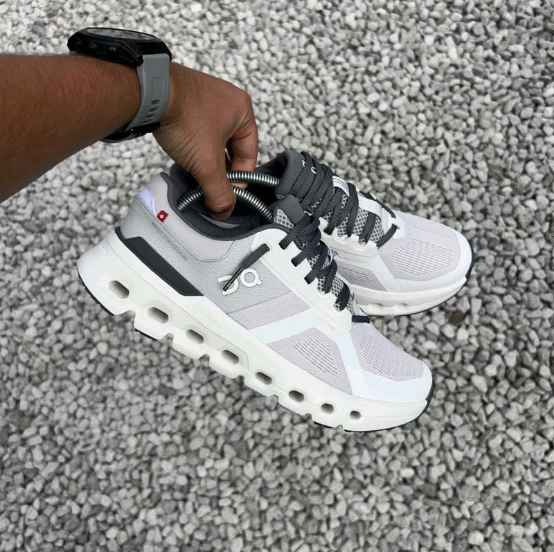 Cloudrunner 2 White Frost