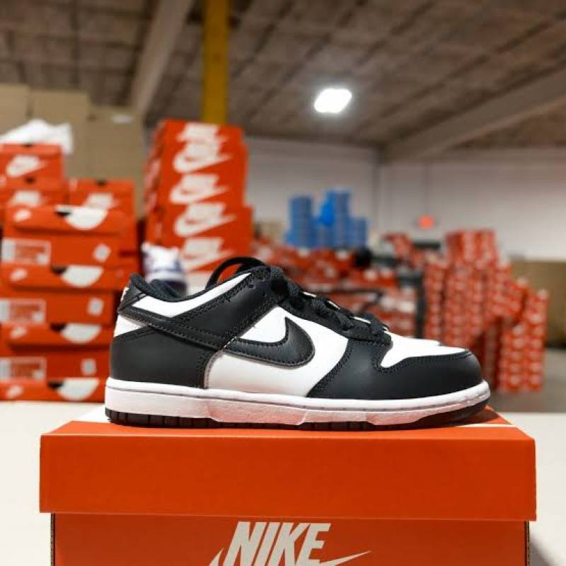 Nike SB dunk low panda