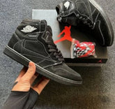 Nike Jordan 1 Retro Low OG SP TRAVIS SCOTT Black Phantom
