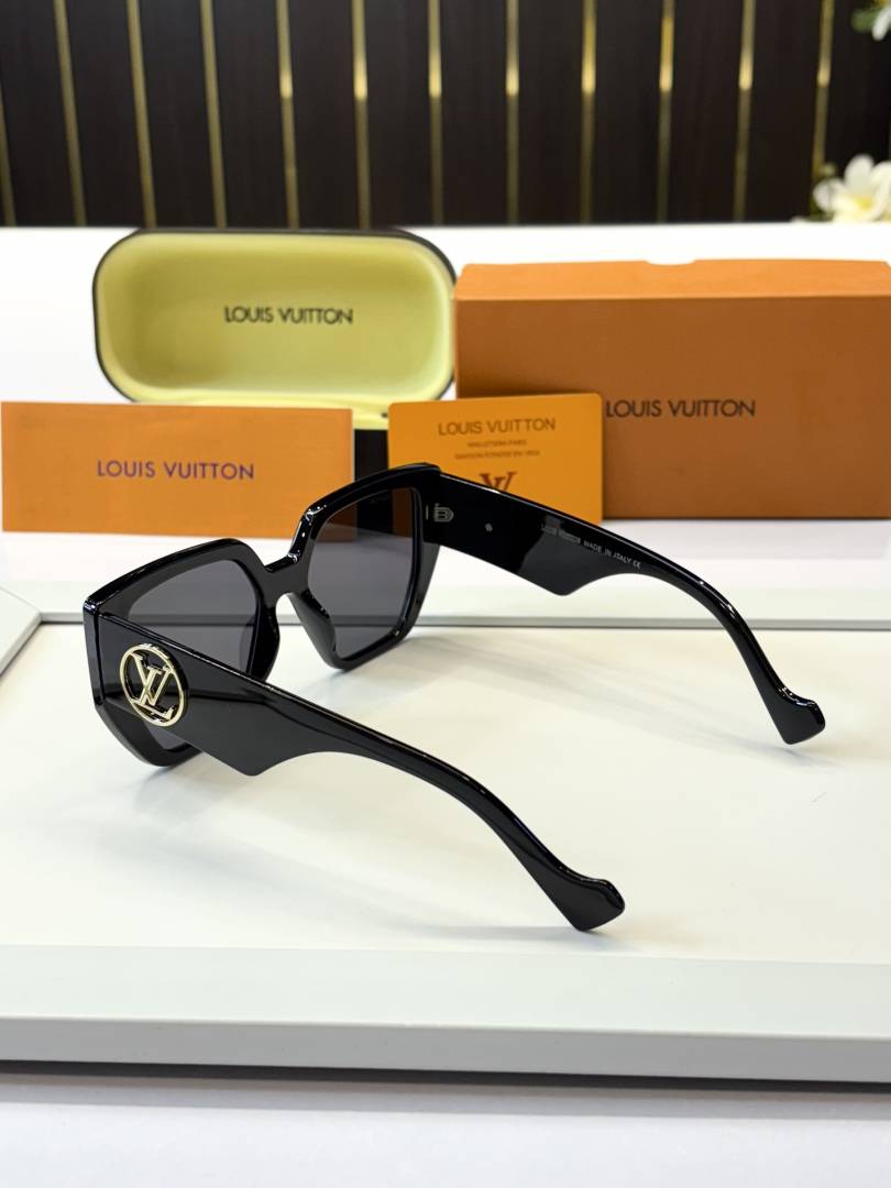 Louis vuitton 6041 blk