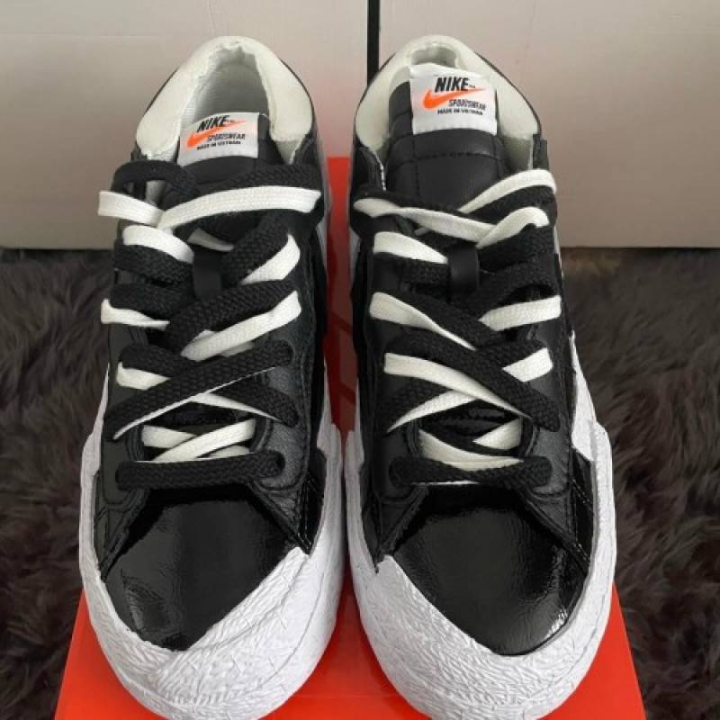 nik X Sacai Blazer Low Black Patent