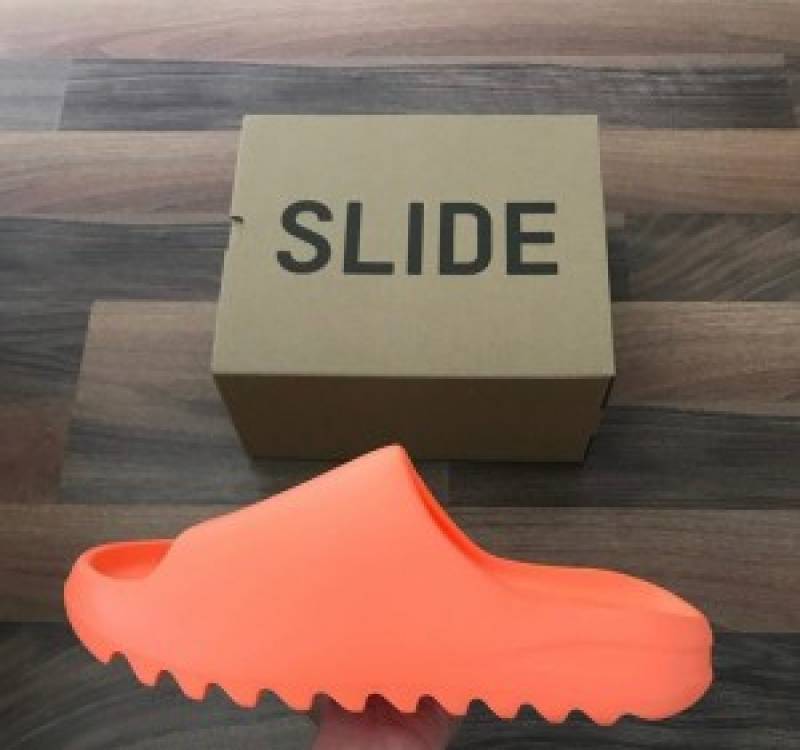 Ua adidaas yeezy slide enflame orange with og box