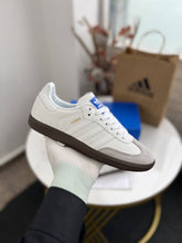 Adida ss Samba cloud White As2
