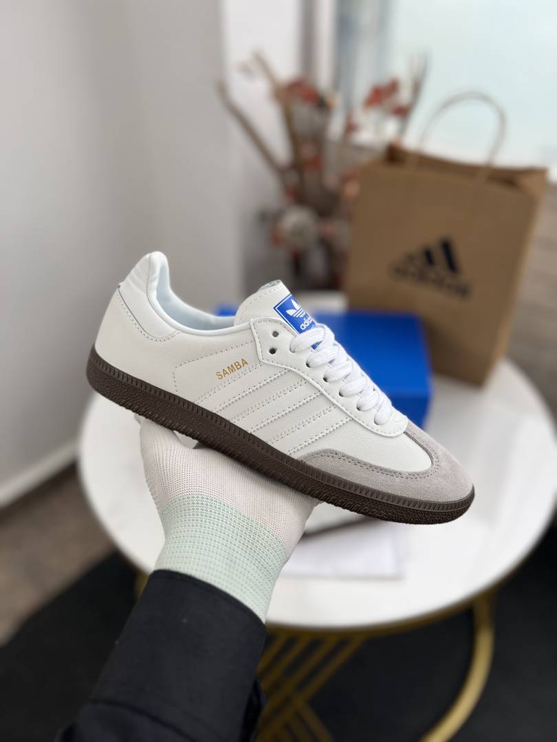 Adida ss Samba cloud White As2