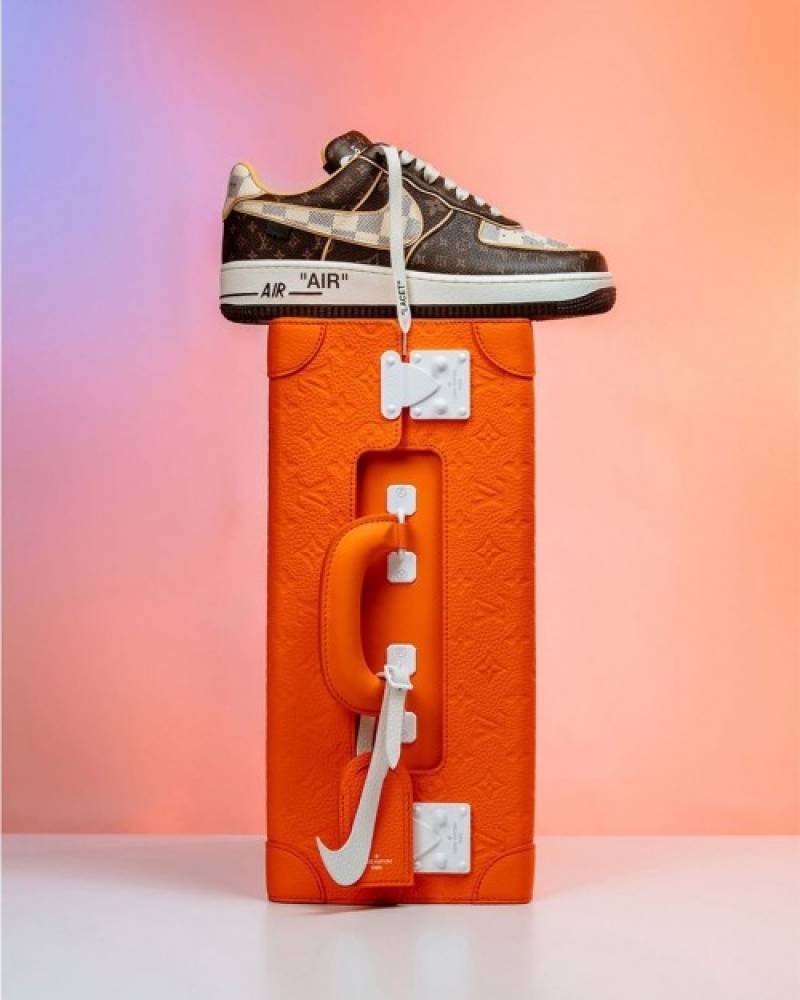 Nik.ee x Loui.s Vuitton Air Force 1 Pilot Case UA Quality