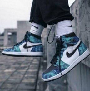 Nike Air Jordan Retro 1 High Tie Die