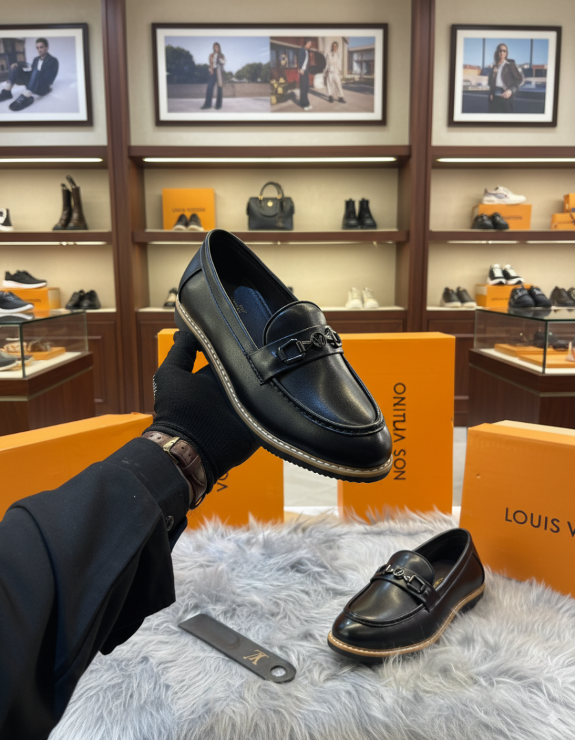 Louis Vuitton Premium Black Loafer