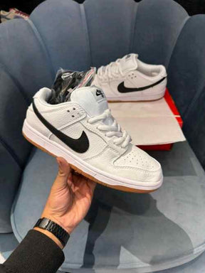 Nikee Sb Dunk Low White Gum 250