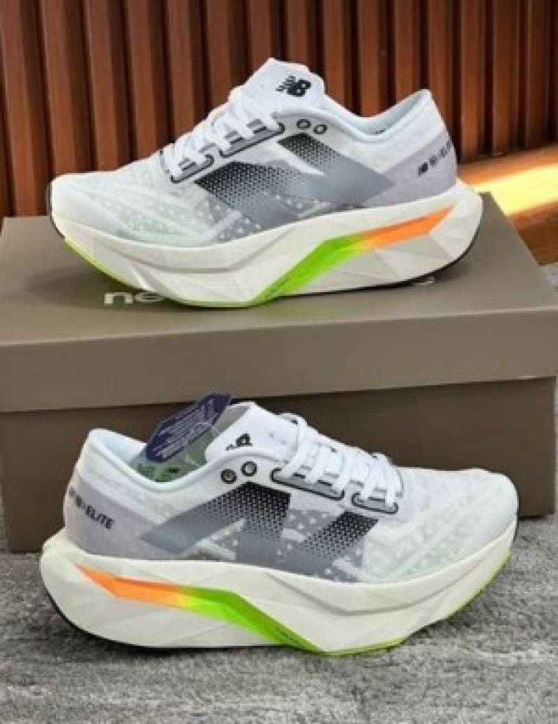 NEWBALANCE FUELL CELL ELITE V4 WHITE