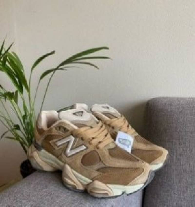 NewBalance 9060 Mushroom