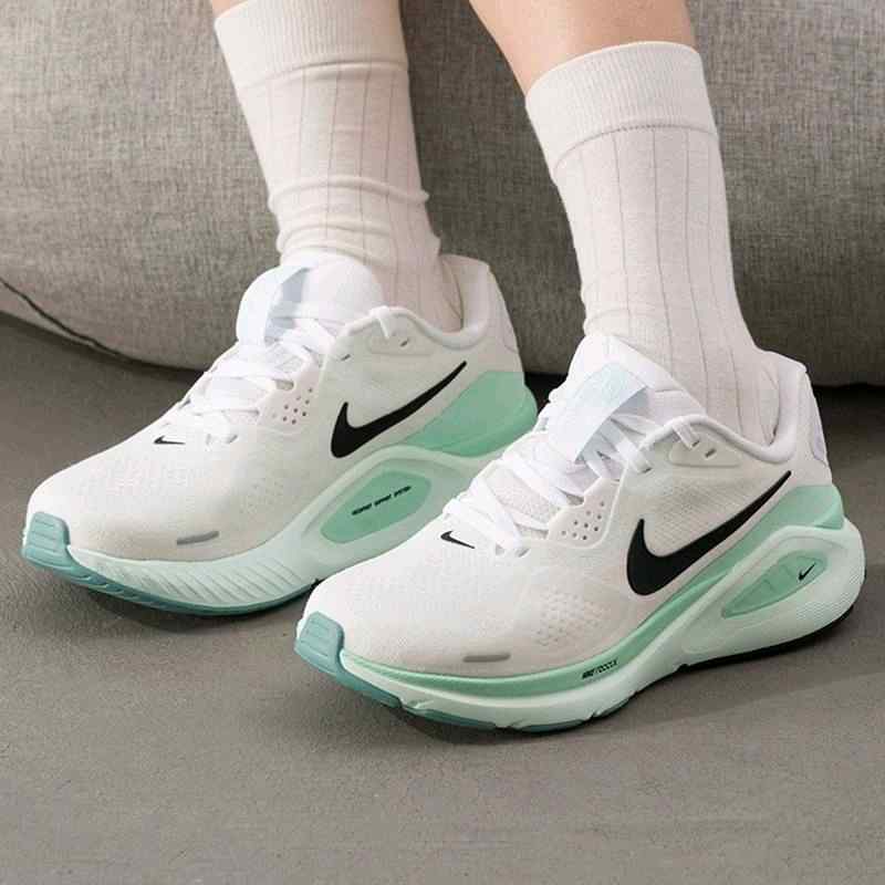 Nike Structure 26 Mint Foam 789