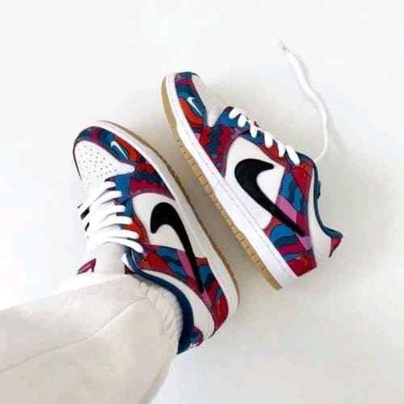 Nike SB Dunk Low X Parra 143