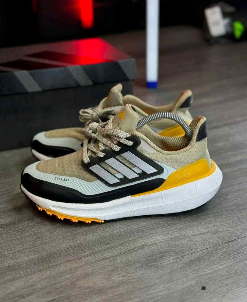 Adidas UltraBoost Light Cold RDY Wonder Beige Flas Orange 799