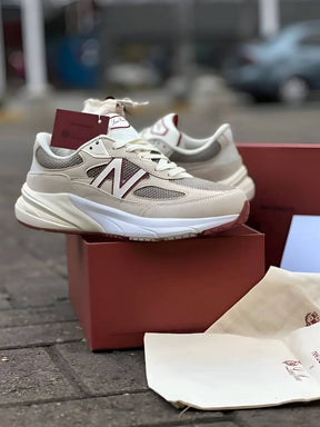 Lora Piana x New Balanc.e 990 v6 Beige