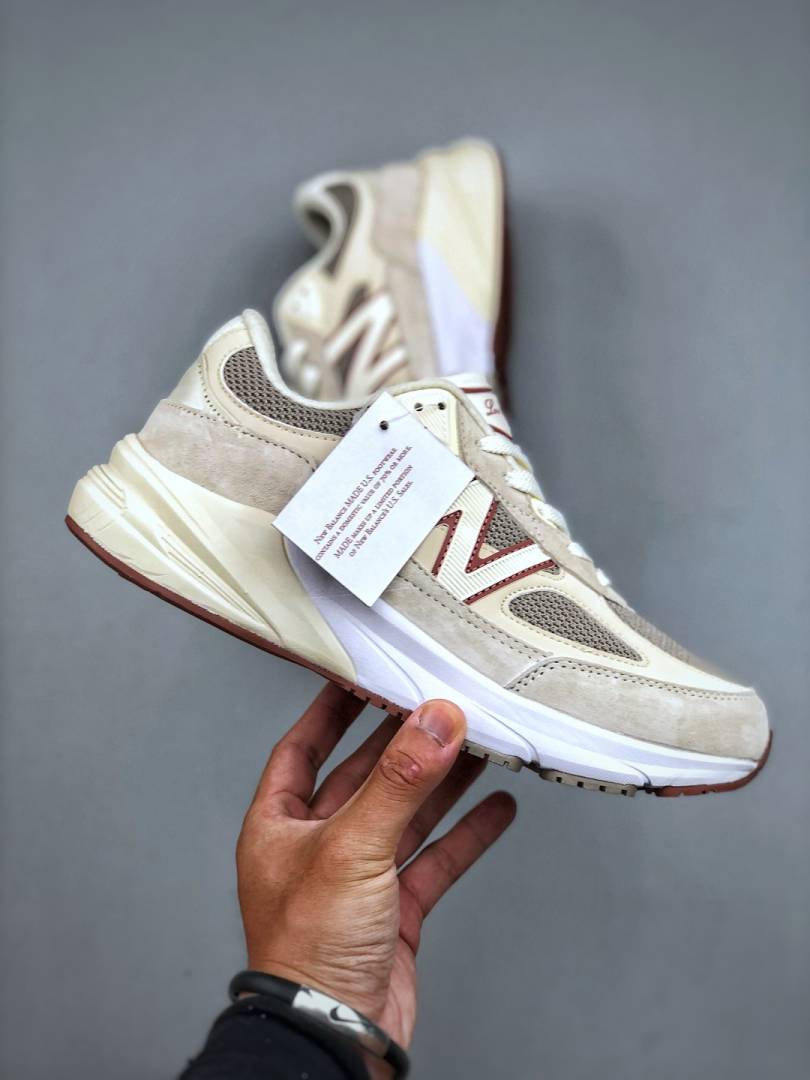 Lora Piana x New Balanc.e 990 v6 Beige