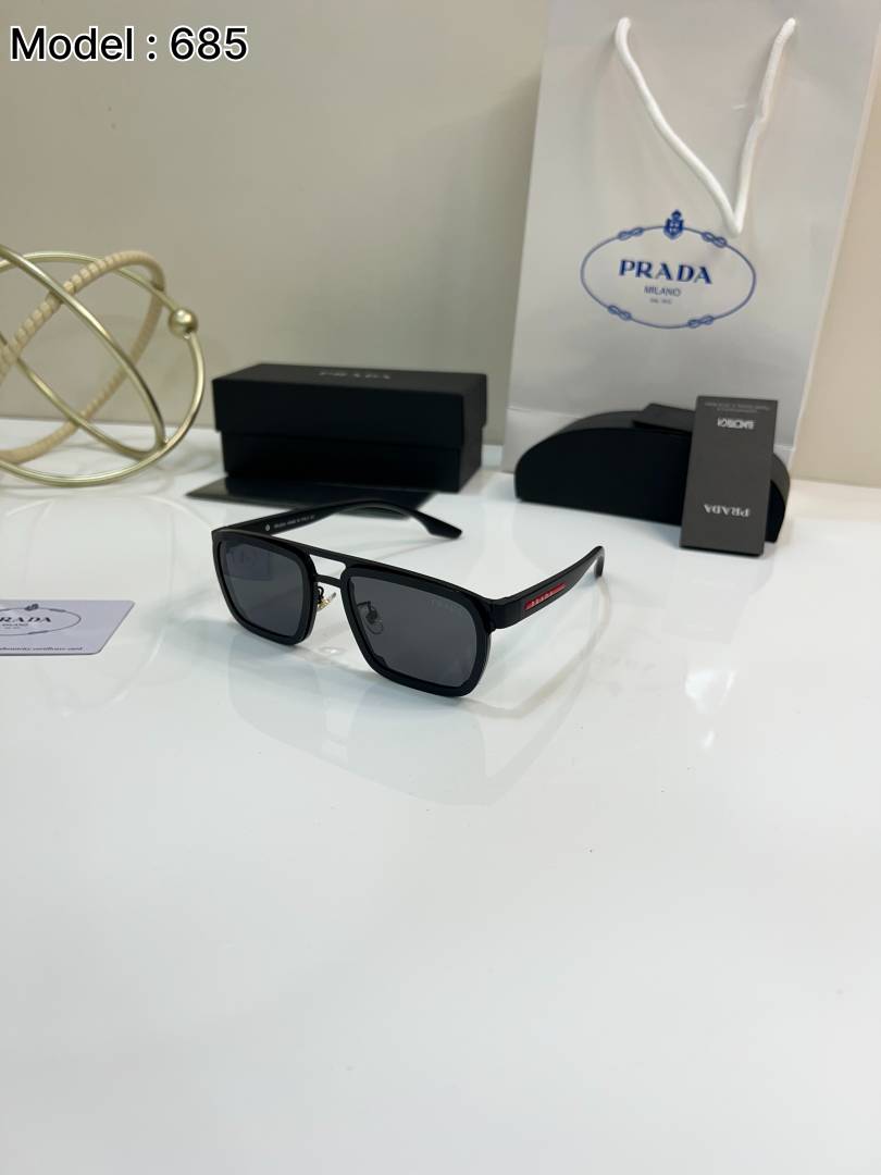 Pradda 685 black
