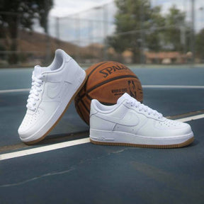 Nik.e Air Force 1 07 White Gum