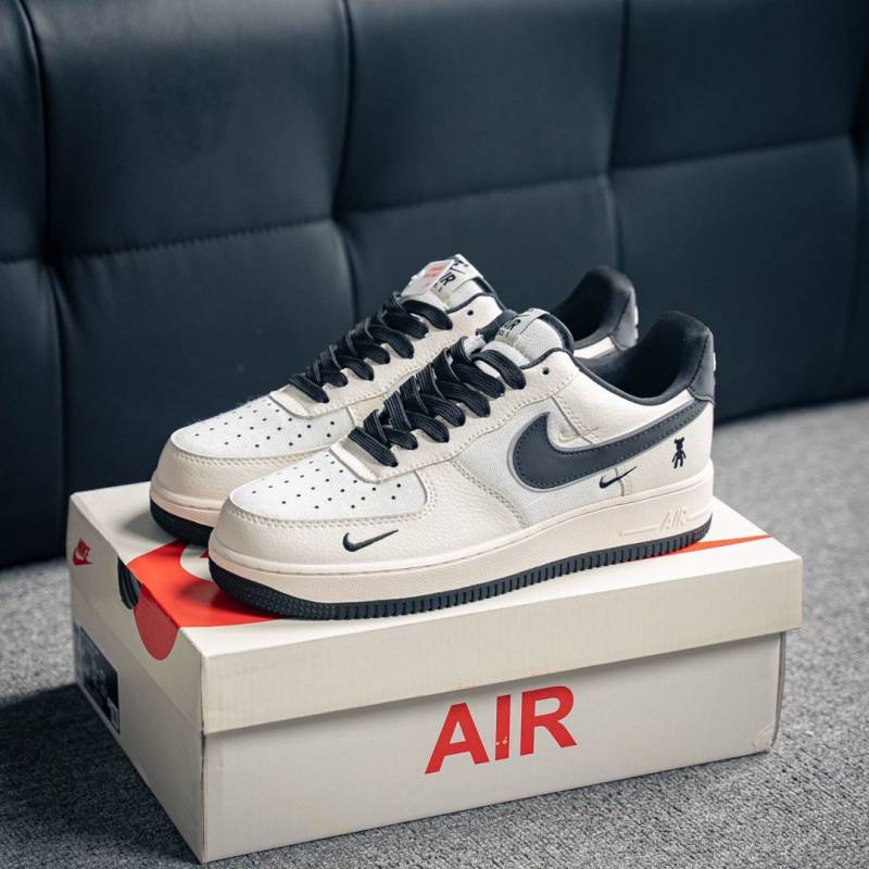 Nik.e Air Force 1 07 Violent Bear Joint Linen Being Black