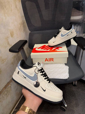 Nik.e Air Force 1 07 Violent Bear Joint Linen Being Black