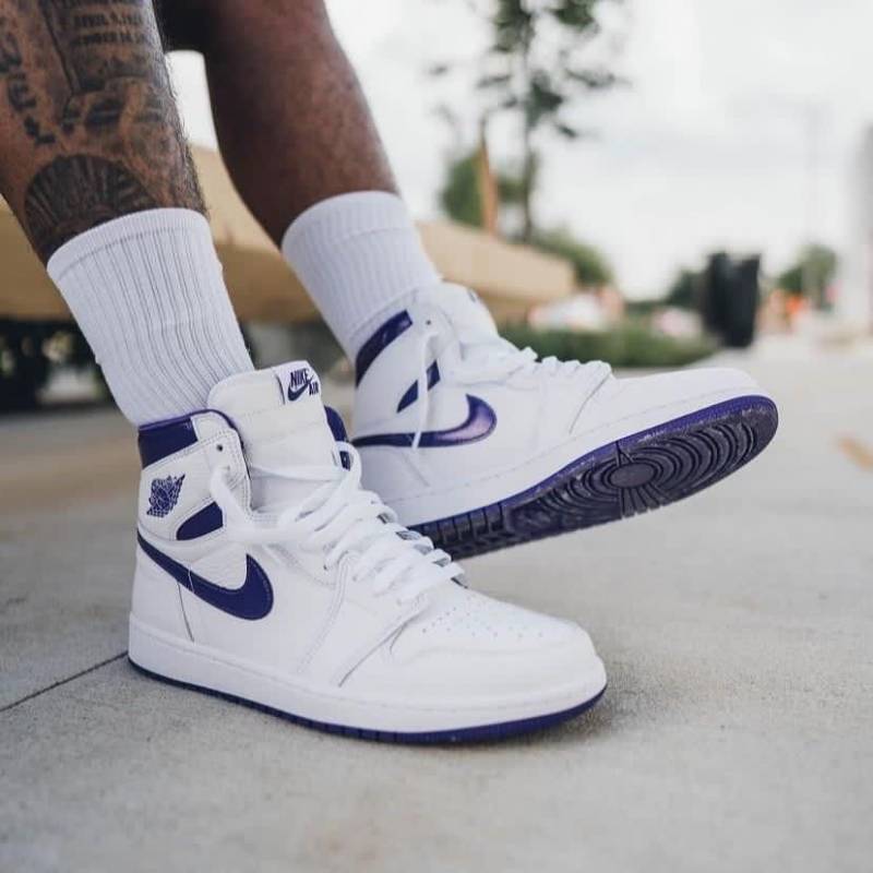 Nik.e Air Jordan 1 Og Metallic Court Purple Semi UA