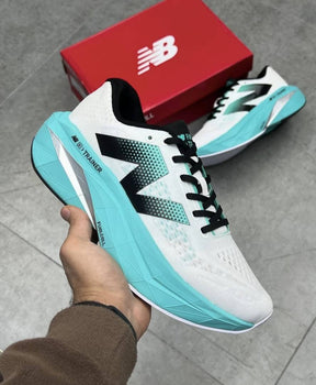 NEW BALANCE FUELCELL SUPERCOMP TRAINER V3  CYBER JADE