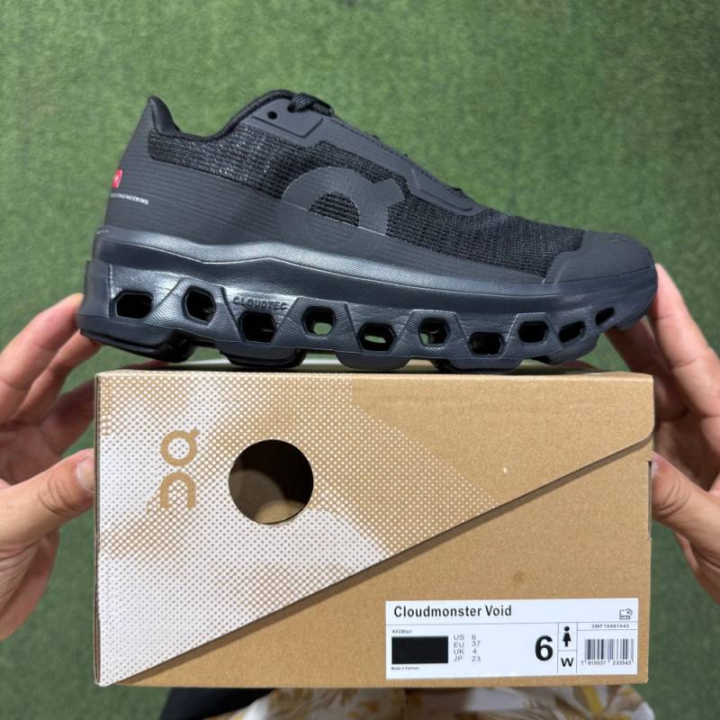 On Cloudmonster Void All Black