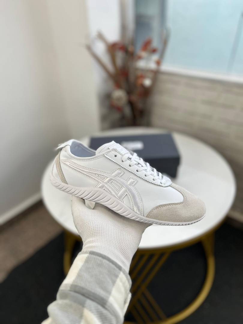 Onitsuk aa Tiger Mexico 66 Driving White As2