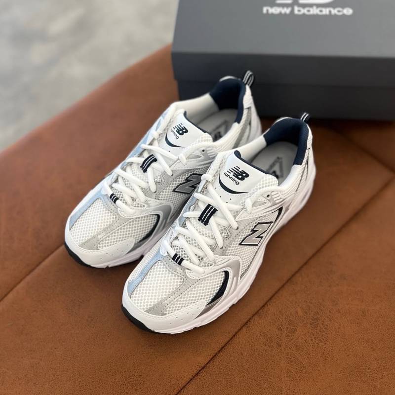 New Balanc ee 530 white navy Mens