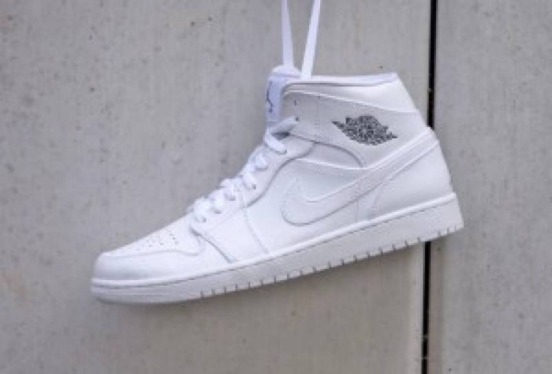 Nike Retro Air jordan 1 mid white ool grey fix rate