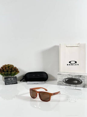 Oakley 9102 Brown