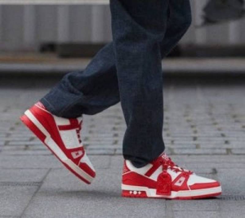 Louis Vuitton Trainer Red